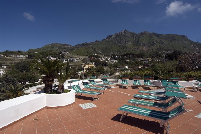 hotel villa teresa ischia terrazza solarium