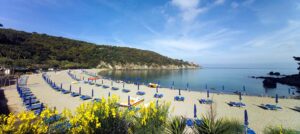 spiaggia di san montano ischia