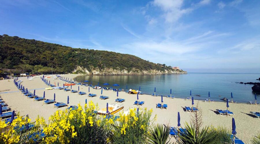 spiaggia di san montano ischia