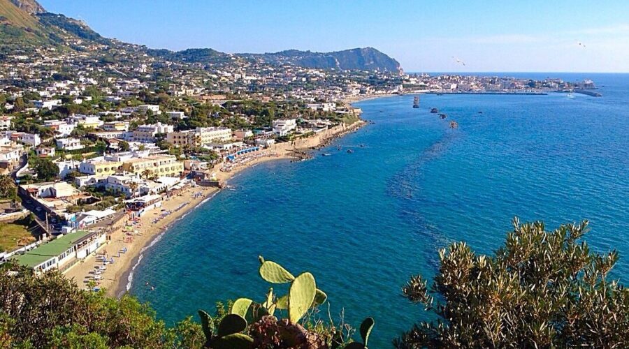 spiaggia di san francesco ischia